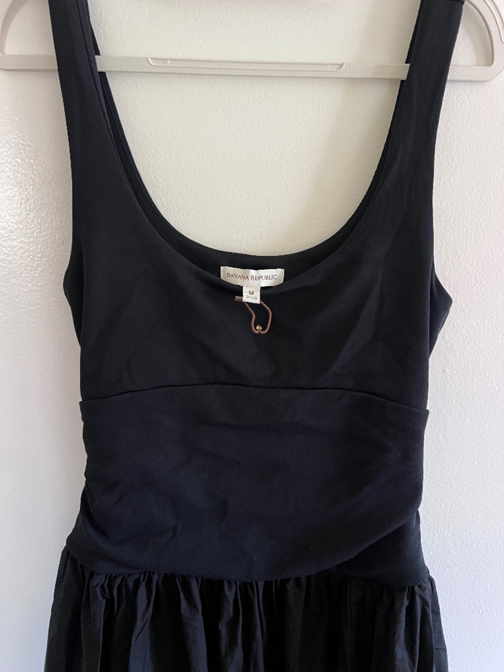 SCULPTED-STRETCH + COTTON POPLIN MAXI DRESS - Picture 9 of 9